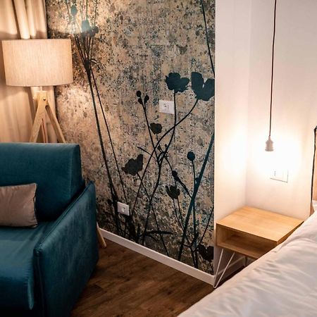Stay Cooper Guesthouse zum Loewen Meran Exterior foto