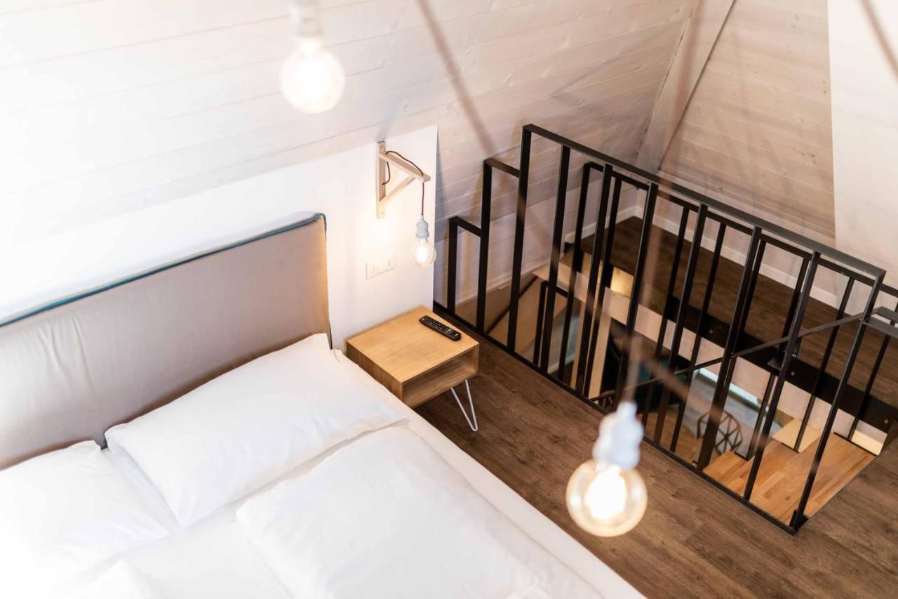 Stay Cooper Guesthouse zum Loewen Meran Exterior foto