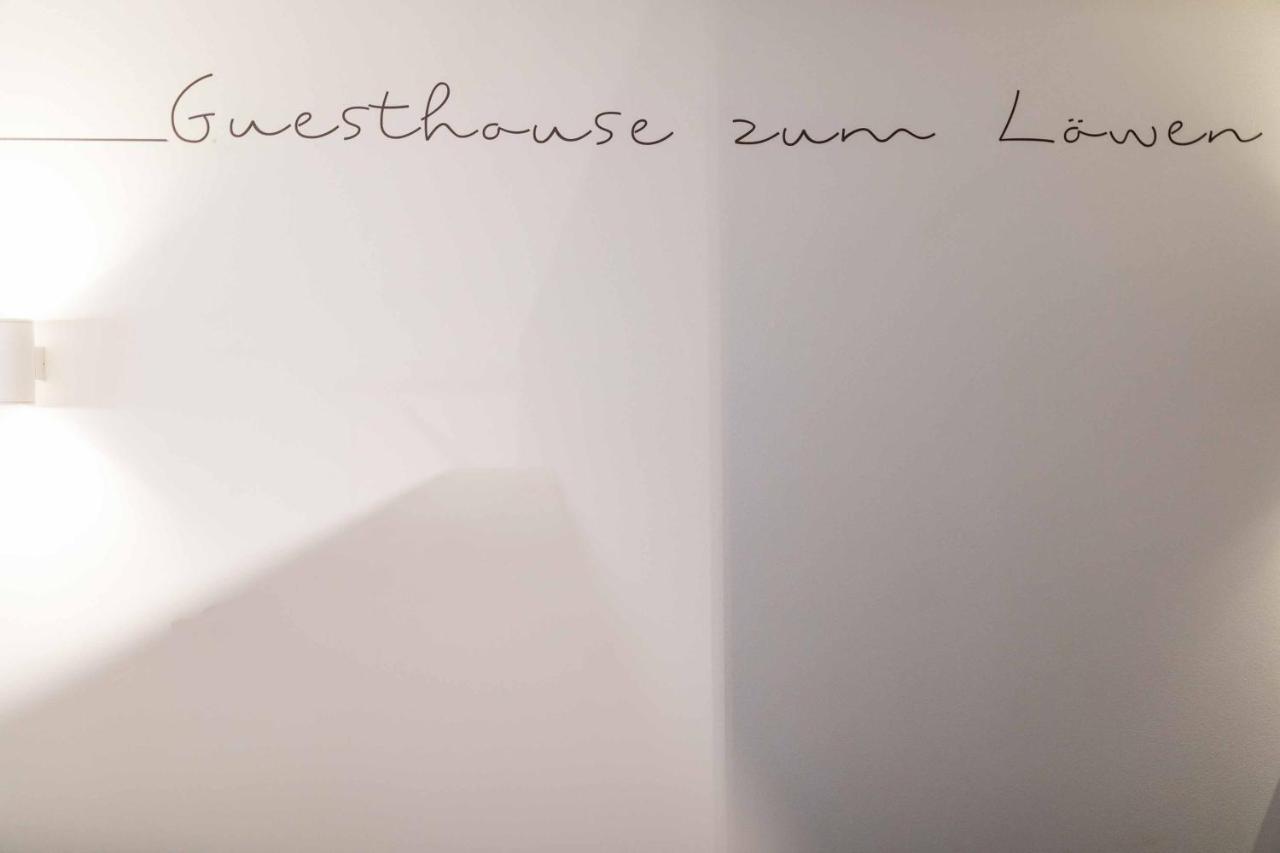Stay Cooper Guesthouse zum Loewen Meran Exterior foto