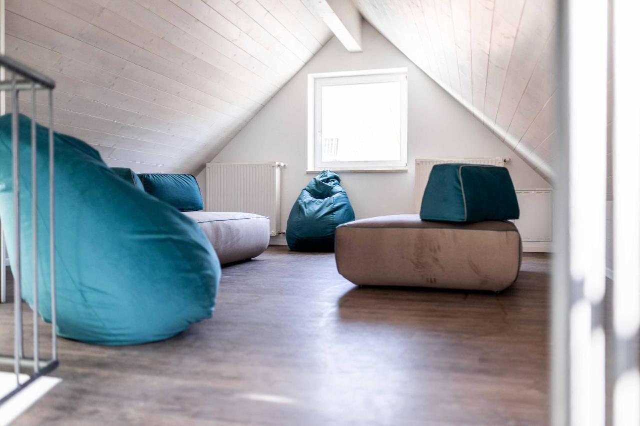 Stay Cooper Guesthouse zum Loewen Meran Exterior foto
