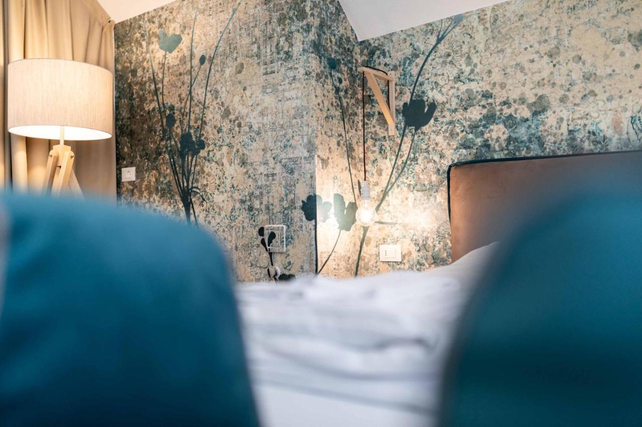 Stay Cooper Guesthouse zum Loewen Meran Exterior foto