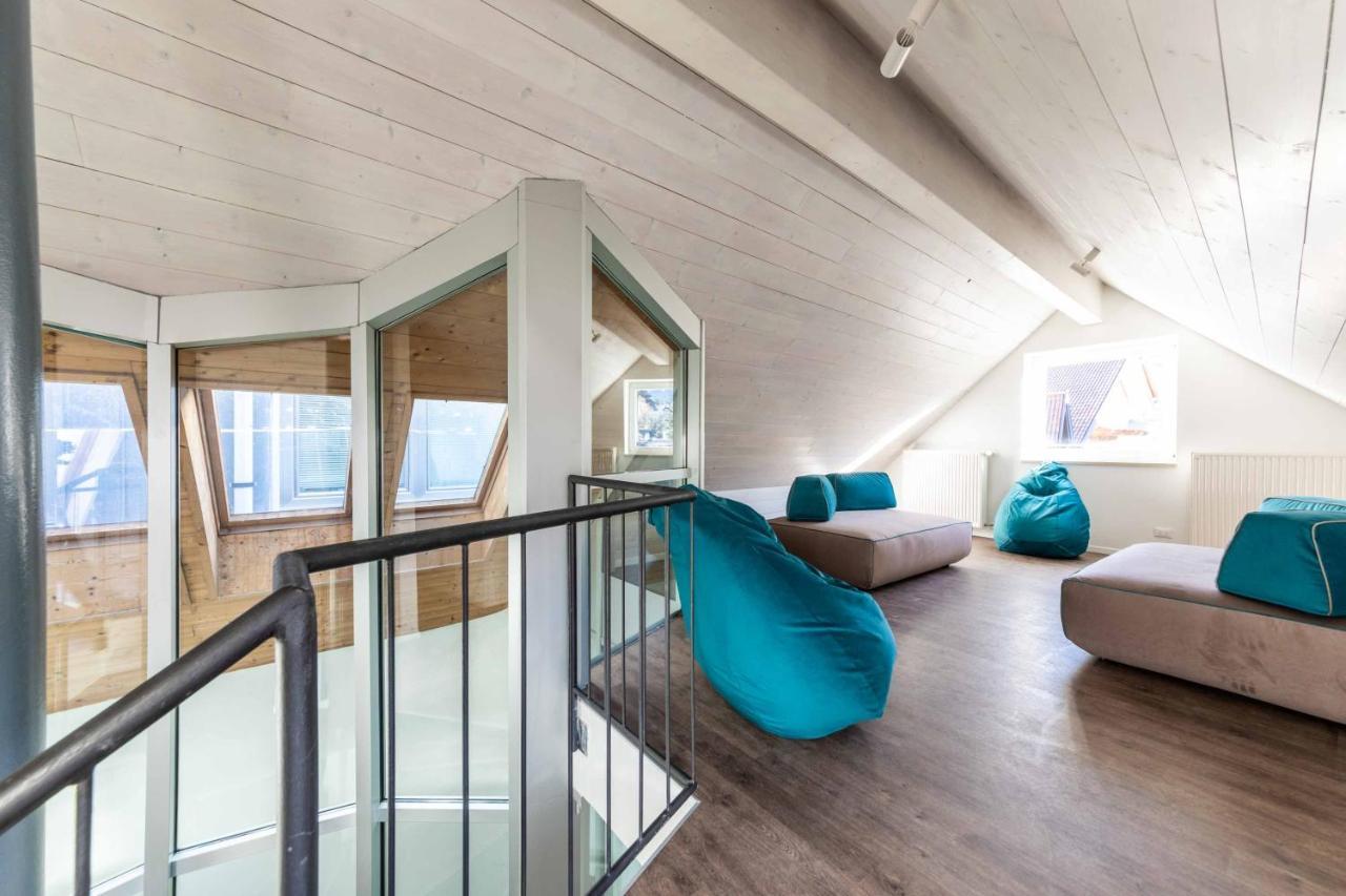 Stay Cooper Guesthouse zum Loewen Meran Exterior foto