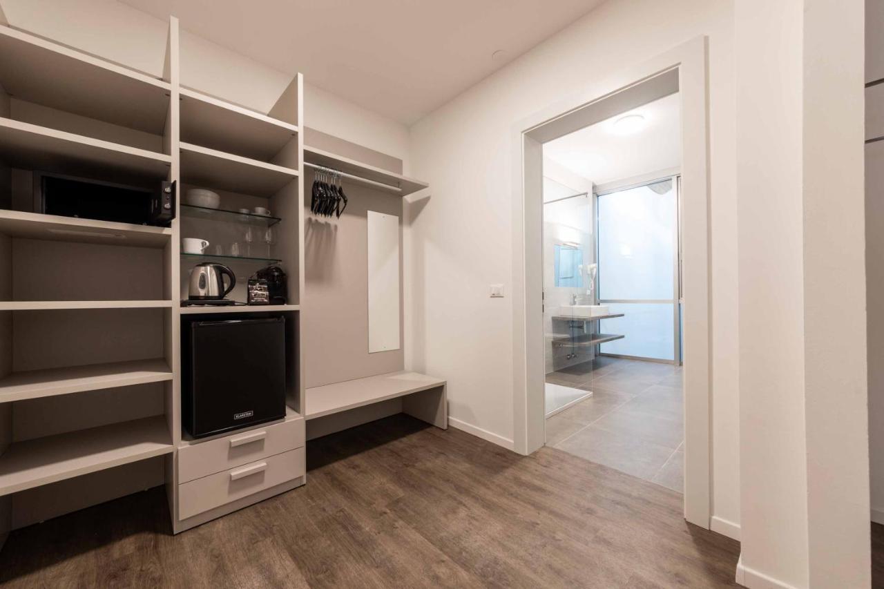 Stay Cooper Guesthouse zum Loewen Meran Exterior foto