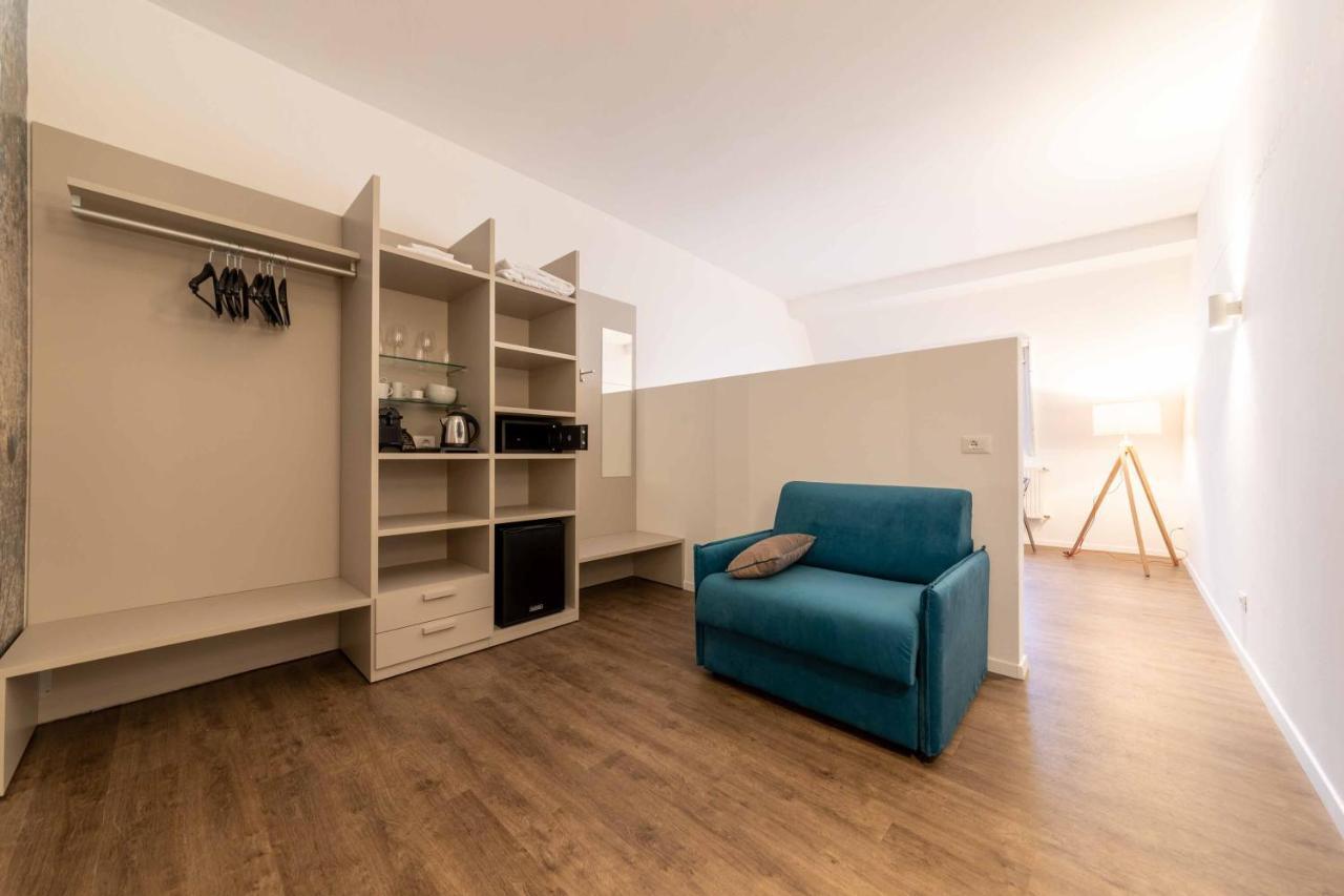 Stay Cooper Guesthouse zum Loewen Meran Exterior foto